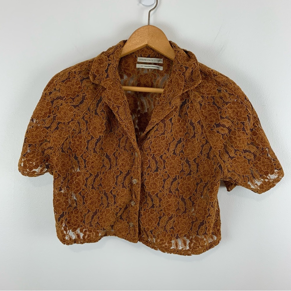 Urban Outfitters Women's Noah Chenille Button-Down Top in Gold Size Small - Picture 3 of 10